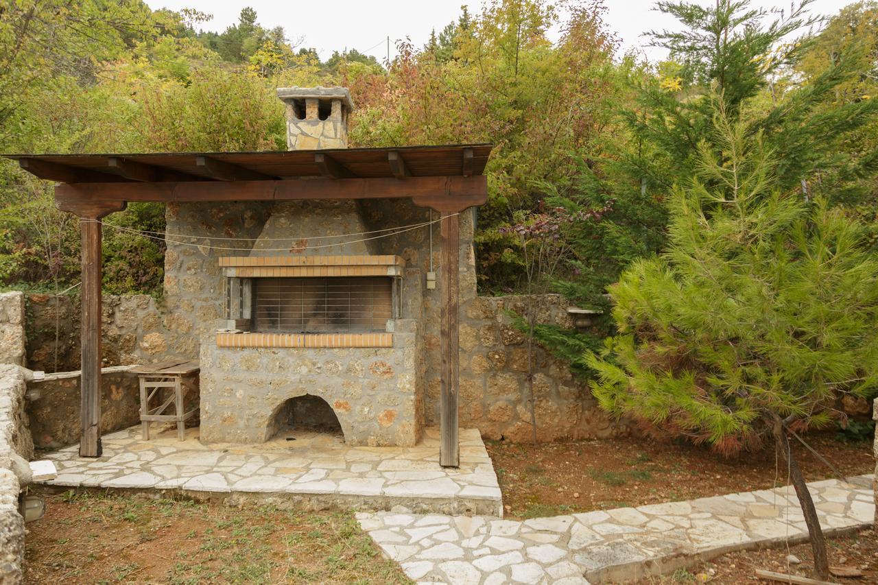 Paradise Chalet Ano Trikala Extérieur photo